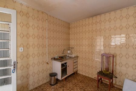 Casa à venda com 250m², 6 quartos e 2 vagasCasa 2 - Cozinha