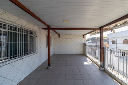 Casa à venda com 250m², 6 quartos e 2 vagasCasa 3 - Varanda Sala