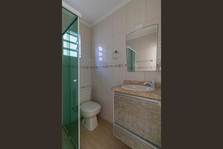 Casa à venda com 250m², 6 quartos e 2 vagasCasa 3 - Banheiro