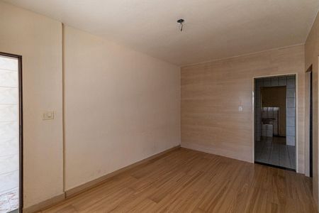 Casa à venda com 250m², 6 quartos e 2 vagasCasa 1 - Sala