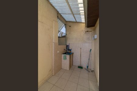 Casa à venda com 250m², 6 quartos e 2 vagasCasa 3 - Área de Serviço
