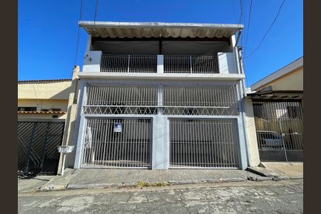 Casa à venda com 250m², 6 quartos e 2 vagasFachada