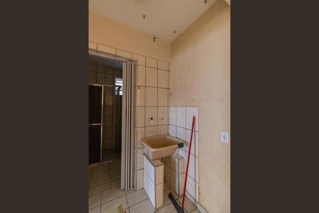 Casa à venda com 250m², 6 quartos e 2 vagasCasa 1 - Área de Serviço  