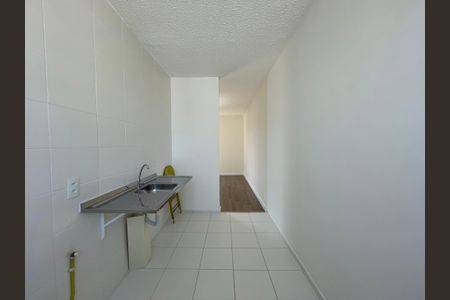 Apartamento para alugar com 44m², 2 quartos e 1 vaga Apartamento para alugar com 44m², 2 quartos e 1 vagaCozinha e Área de Serviço