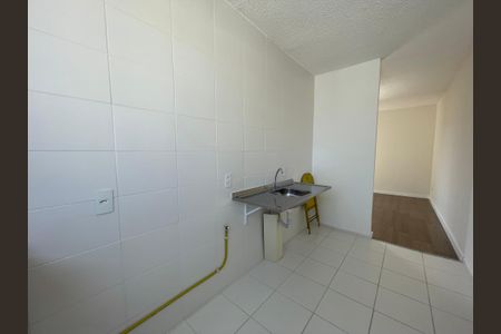 Apartamento para alugar com 44m², 2 quartos e 1 vaga Apartamento para alugar com 44m², 2 quartos e 1 vagaCozinha e Área de Serviço