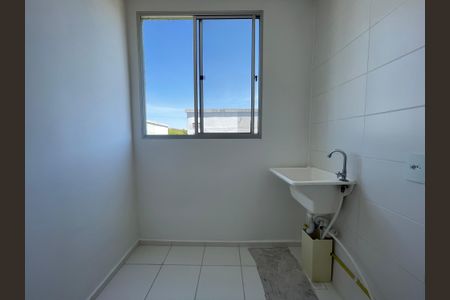Apartamento para alugar com 44m², 2 quartos e 1 vaga Apartamento para alugar com 44m², 2 quartos e 1 vagaCozinha e Área de Serviço