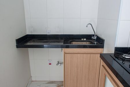 Apartamento para alugar com 34m², 2 quartos e 1 vagaCozinha e Área de Serviço