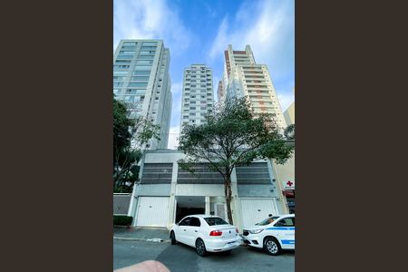 Apartamento para alugar com 26m², 0 quarto e 1 vaga Apartamento para alugar com 26m², 0 quarto e 1 vagaFachada