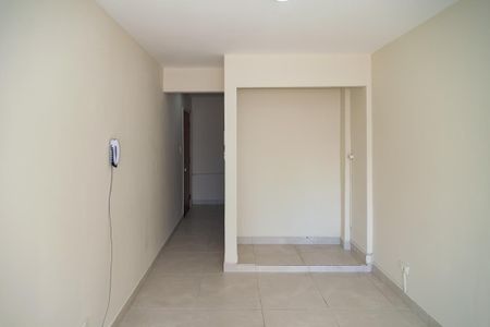 Apartamento para alugar com 26m², 0 quarto e 1 vaga Apartamento para alugar com 26m², 0 quarto e 1 vagaSala/Quarto