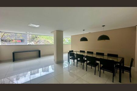 Apartamento para alugar com 70m², 2 quartos e 2 vagasÁrea comum 