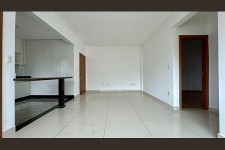 Apartamento para alugar com 70m², 2 quartos e 2 vagasSala 