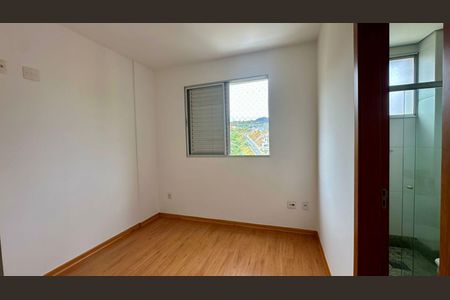 Apartamento para alugar com 70m², 2 quartos e 2 vagasQuarto 