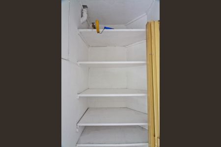 Apartamento à venda com 67m², 2 quartos e sem vaga Apartamento à venda com 67m², 2 quartos e sem vagaÁrea de Serviço