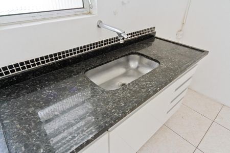 Apartamento à venda com 67m², 2 quartos e sem vaga Apartamento à venda com 67m², 2 quartos e sem vagaCozinha