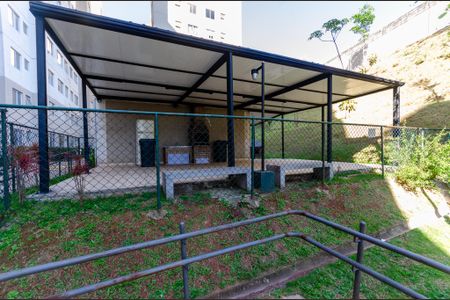 Apartamento para alugar com 43m², 2 quartos e sem vagaÁrea comum - Churrasqueira