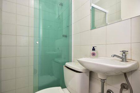 Apartamento à venda com 330m², 4 quartos e 5 vagasBanheiro de Serviço