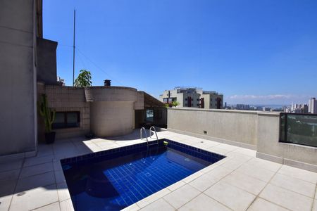 Apartamento à venda com 330m², 4 quartos e 5 vagasCobertura