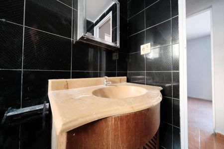 Apartamento à venda com 56m², 2 quartos e sem vagaBanheiro