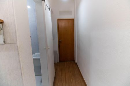 Corredor  de kitnet/studio à venda com 1 quarto, 34m² em Centro, Niterói