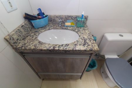 Casa de condomínio à venda com 50m², 2 quartos e sem vagaBanheiro