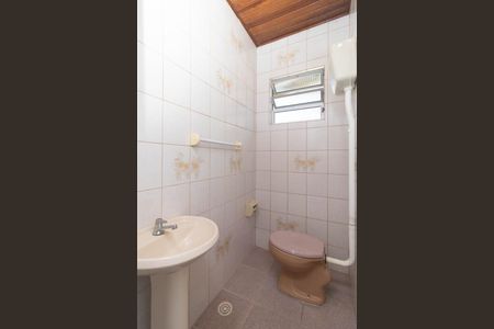 Casa para alugar com 189m², 4 quartos e sem vagaLavabo