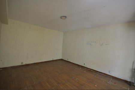 Casa à venda com 250m², 5 quartos e 2 vagasSala 2