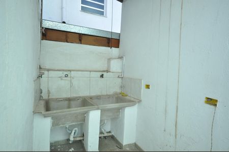 Casa à venda com 250m², 5 quartos e 2 vagasÁrea de Serviço 2