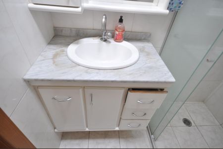 Casa à venda com 250m², 5 quartos e 2 vagasBanheiro Social