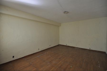 Casa à venda com 250m², 5 quartos e 2 vagasSala 2