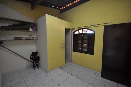 Casa à venda com 250m², 5 quartos e 2 vagasQuarto de Serviço