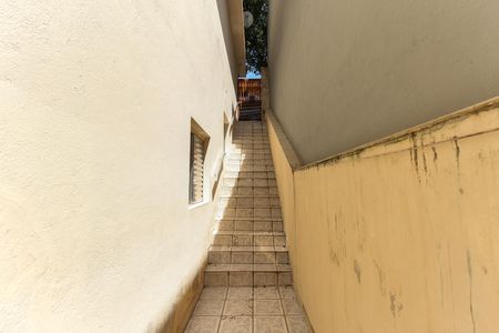 Casa para alugar com 70m², 2 quartos e sem vaga Casa para alugar com 70m², 2 quartos e sem vagaEntrada
