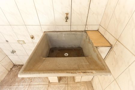 Casa para alugar com 70m², 2 quartos e sem vaga Casa para alugar com 70m², 2 quartos e sem vagaQuintal - Área de serviço