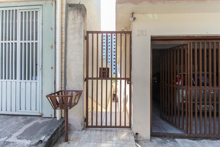 Casa para alugar com 70m², 2 quartos e sem vaga Casa para alugar com 70m², 2 quartos e sem vagaFachada