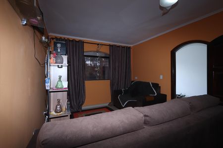 Casa à venda com 209m², 3 quartos e 7 vagasSala