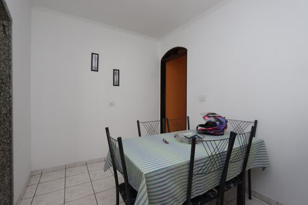 Casa à venda com 209m², 3 quartos e 7 vagasCopa