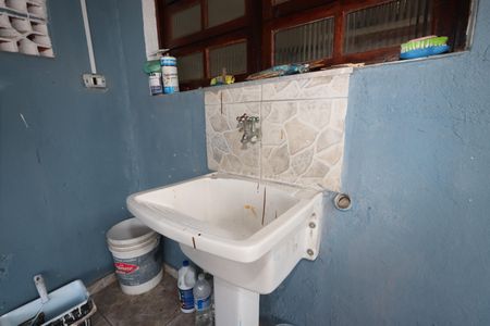 Casa à venda com 209m², 3 quartos e 7 vagasLavanderia