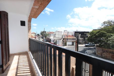 Casa à venda com 209m², 3 quartos e 7 vagasSacada do Quarto 2