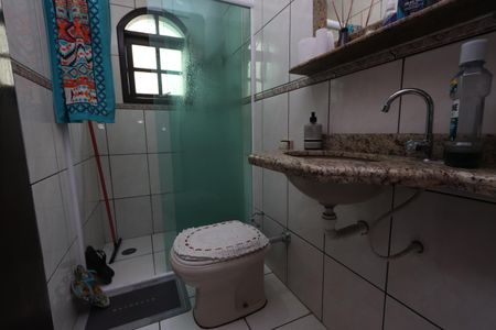 Casa à venda com 209m², 3 quartos e 7 vagasBanheiro Social