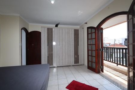 Casa à venda com 209m², 3 quartos e 7 vagasQuarto 2