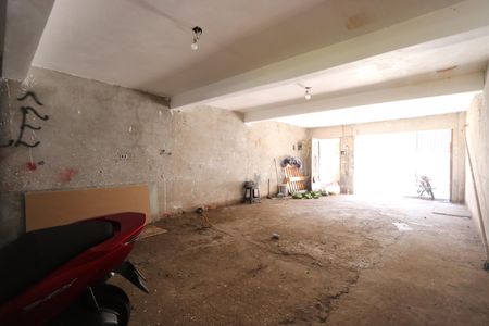 Casa à venda com 209m², 3 quartos e 7 vagasGaragem