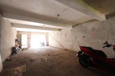 Casa à venda com 209m², 3 quartos e 7 vagasGaragem