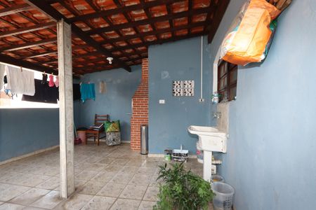 Casa à venda com 209m², 3 quartos e 7 vagasLavanderia