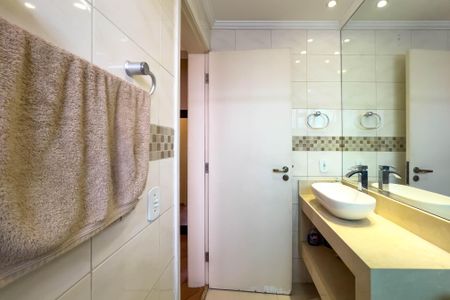 Apartamento à venda com 93m², 3 quartos e 1 vagaBanheiro Social