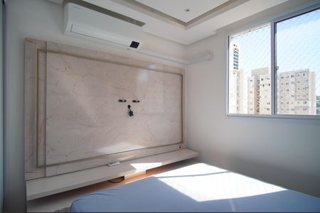 Quarto 2 de apartamento à venda com 2 quartos, 45m² em Vila Rosa, Novo Hamburgo