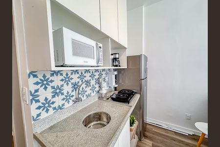 Studio à venda com 32m², 1 quarto e sem vaga