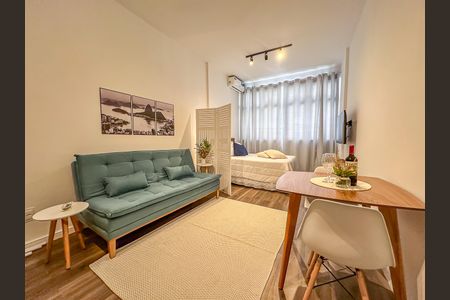 Kitnet/Studio à venda com 1 quarto, 32m² em Centro, Rio de Janeiro