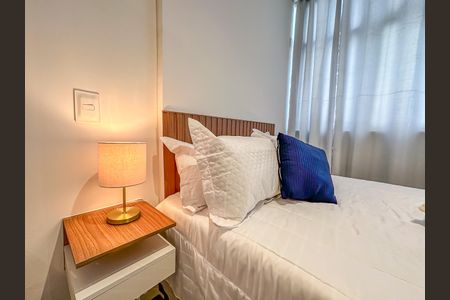 Studio à venda com 32m², 1 quarto e sem vaga