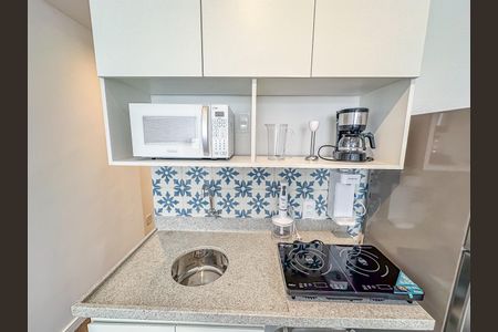 Studio à venda com 32m², 1 quarto e sem vaga