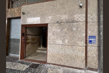 Studio à venda com 32m², 1 quarto e sem vaga