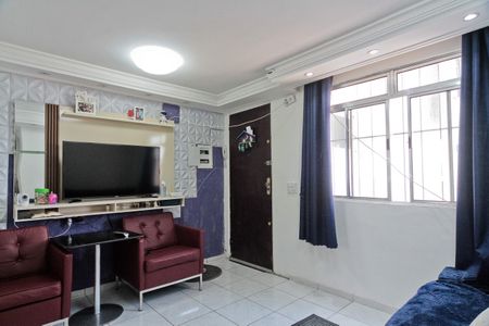 Sala de apartamento para alugar com 2 quartos, 42m² em Parque Nações Unidas, São Paulo